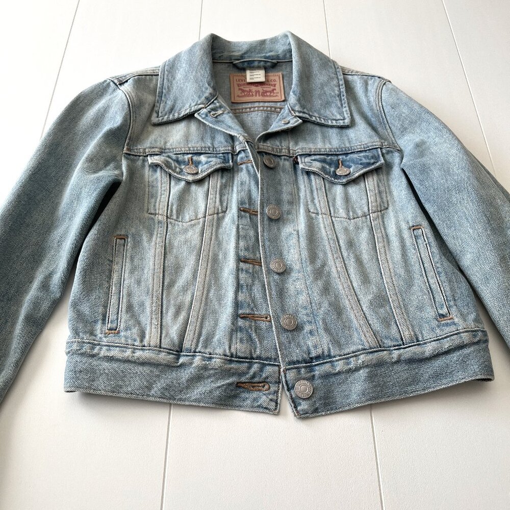 Levis Jean Jacket